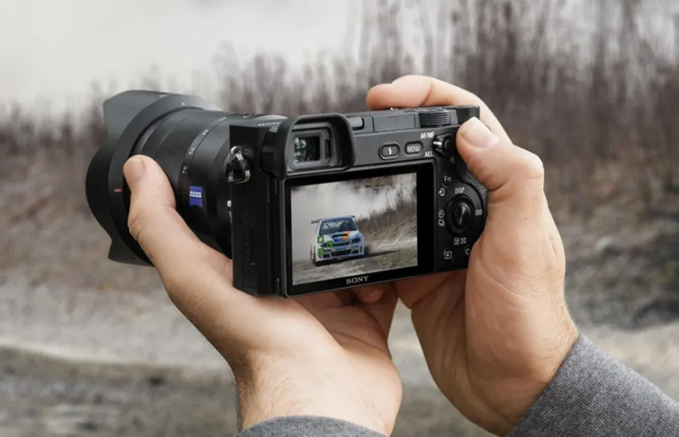 Principais recursos a serem observados ao comprar uma câmera acessível online